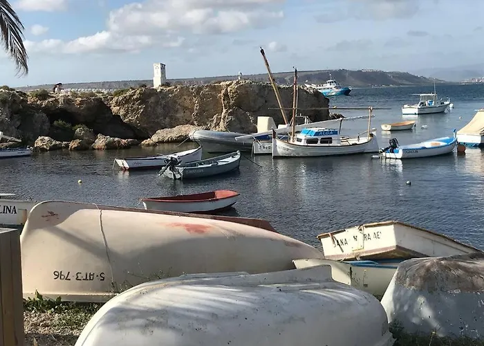 Casa En Isla De 펜션 타바르카
